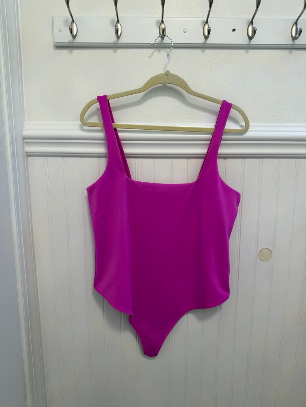 Good American Fuchsia Square Neck Bodysuit